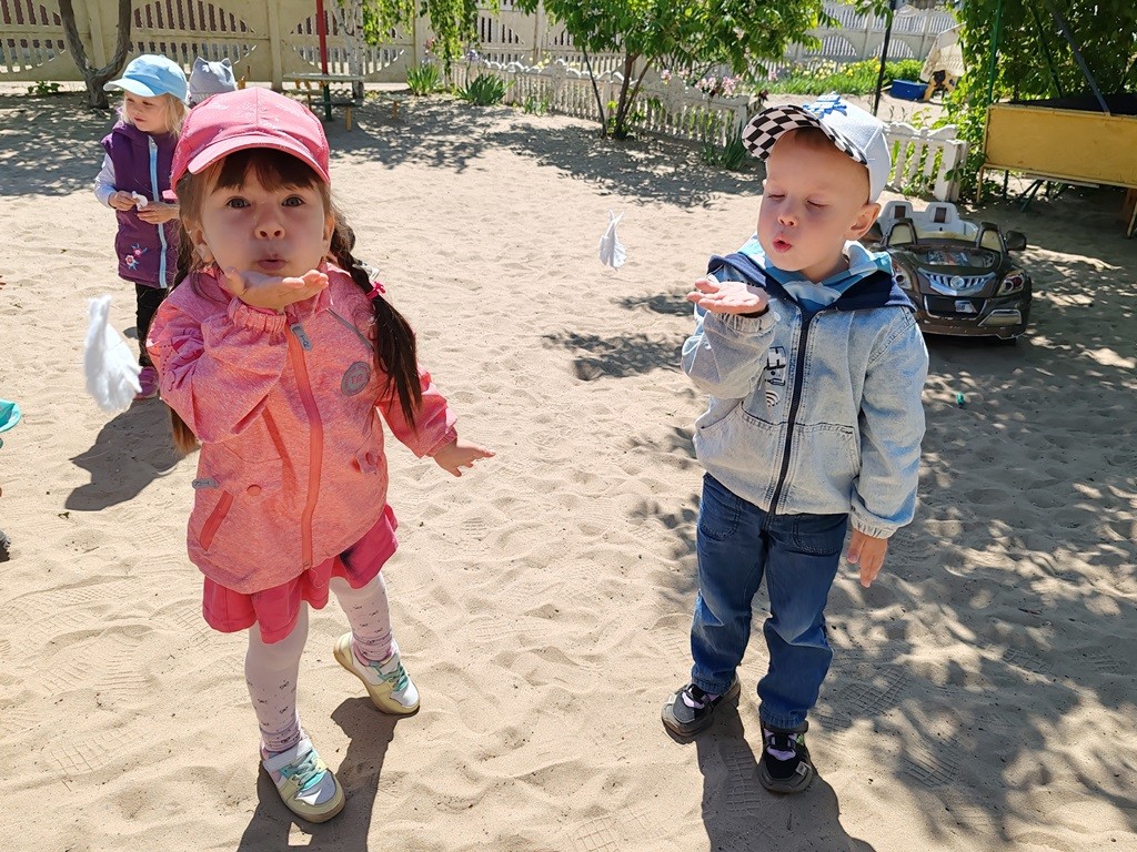 Вы сейчас просматриваете Экологический проект «Знакомьтесь – одуванчик!»